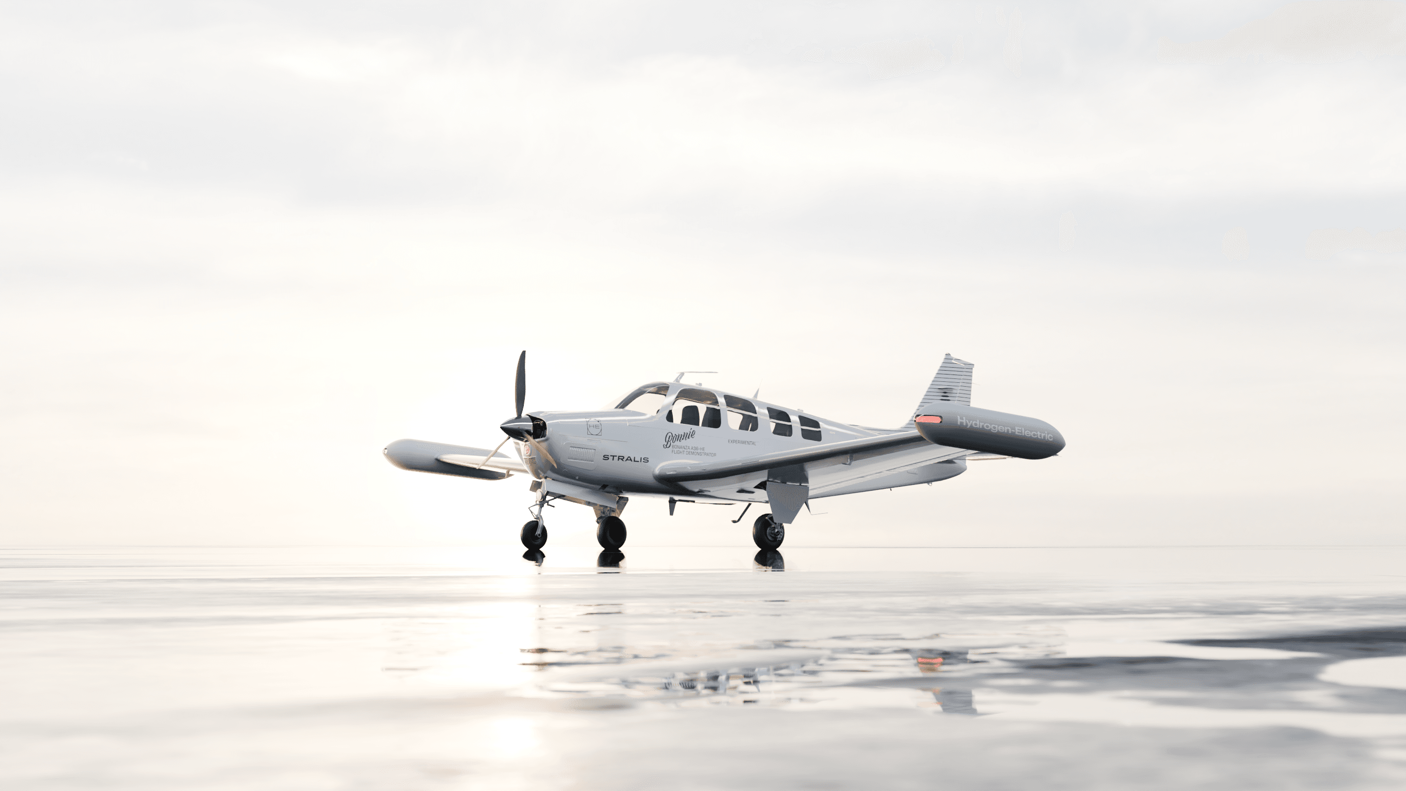 Stralis-equipped Beechcraft Bonanza on reflective surface