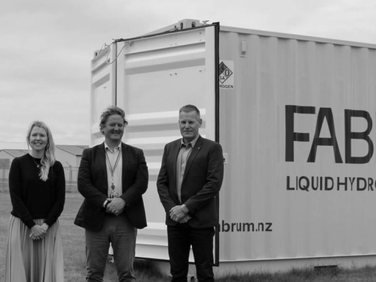 Fabrum, a partner of the Hydrogen Flight Alliance (HFA), has unveiled a hydrogen testing facility in collaboration with Christchurch Airport. Stralis will utilise the test site in the future